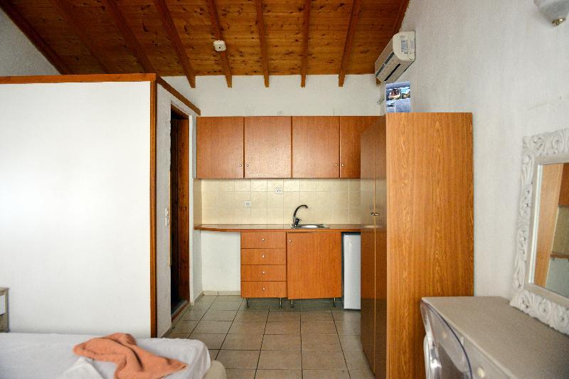 Yalis Studios Achladias Extérieur photo