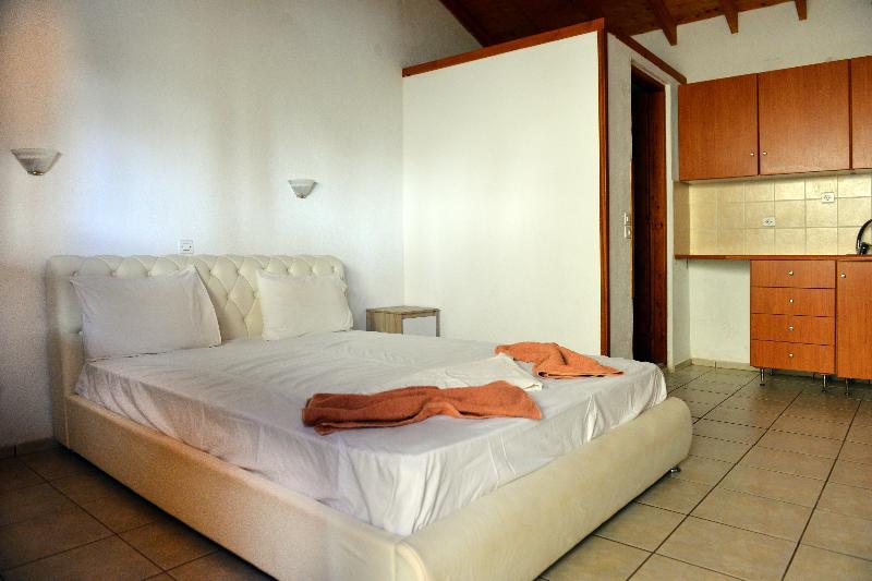 Yalis Studios Achladias Extérieur photo